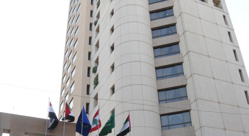 Ramada Plaza by Wyndham Beirut Raouche Hotel Bagian luar foto