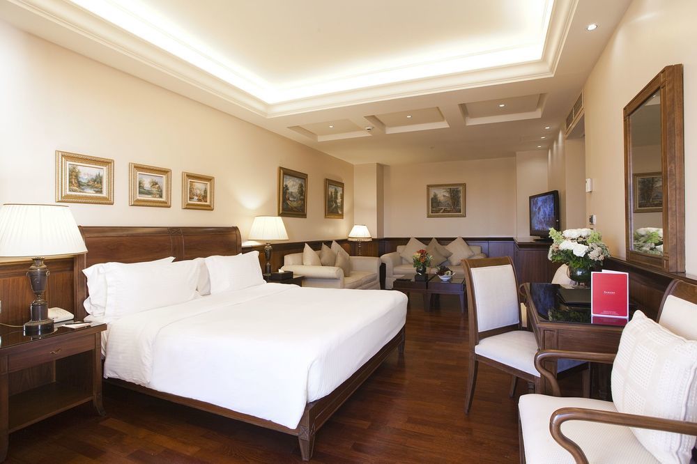 Ramada Plaza by Wyndham Beirut Raouche Hotel Bagian luar foto